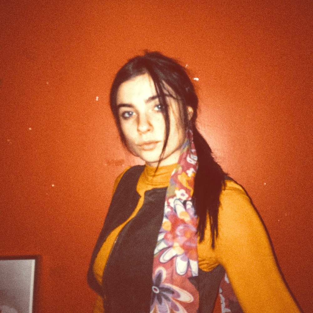 Meet your Posher, Ivie